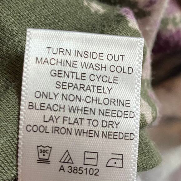 LOGO by Lori Goldstein Jamie Tunic Top Women Size S  Purple‎ Camo Lagenlook - Picture 6 of 9